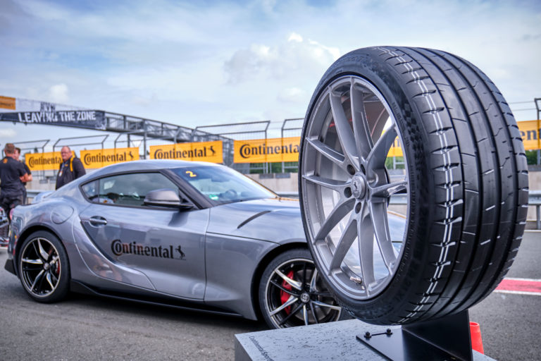 Continental SportContact 7: tecnologia, testes e principais concorrentes