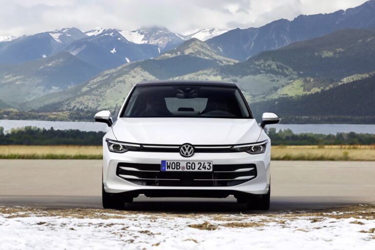 A Autobild testou a distância de travagem de 55 pneus de inverno e selecionou os candidatos para o teste final