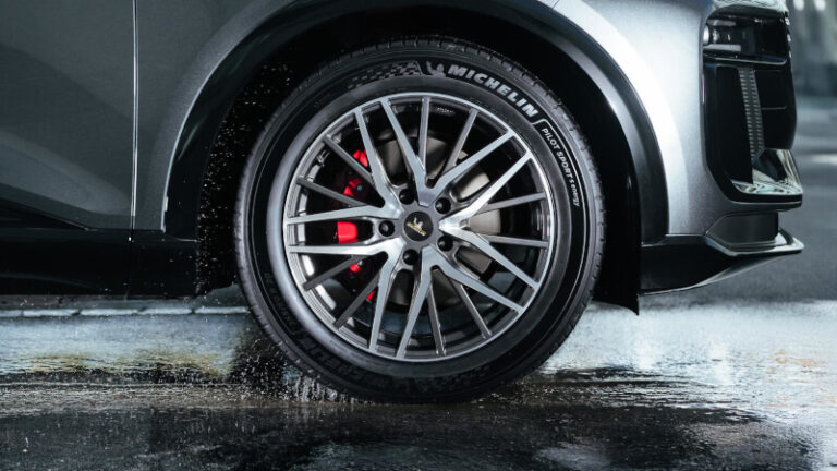 Michelin Pilot Sport 5 Energy: Pneu UHP de Verão com Etiqueta UE A/A Otimizado para Veículos Elétricos